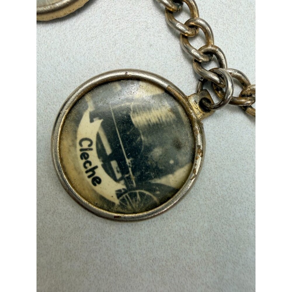 Antique Canadian Charm Bracelet Quebec Souvenir Silver Tone - Picture 5 of 9